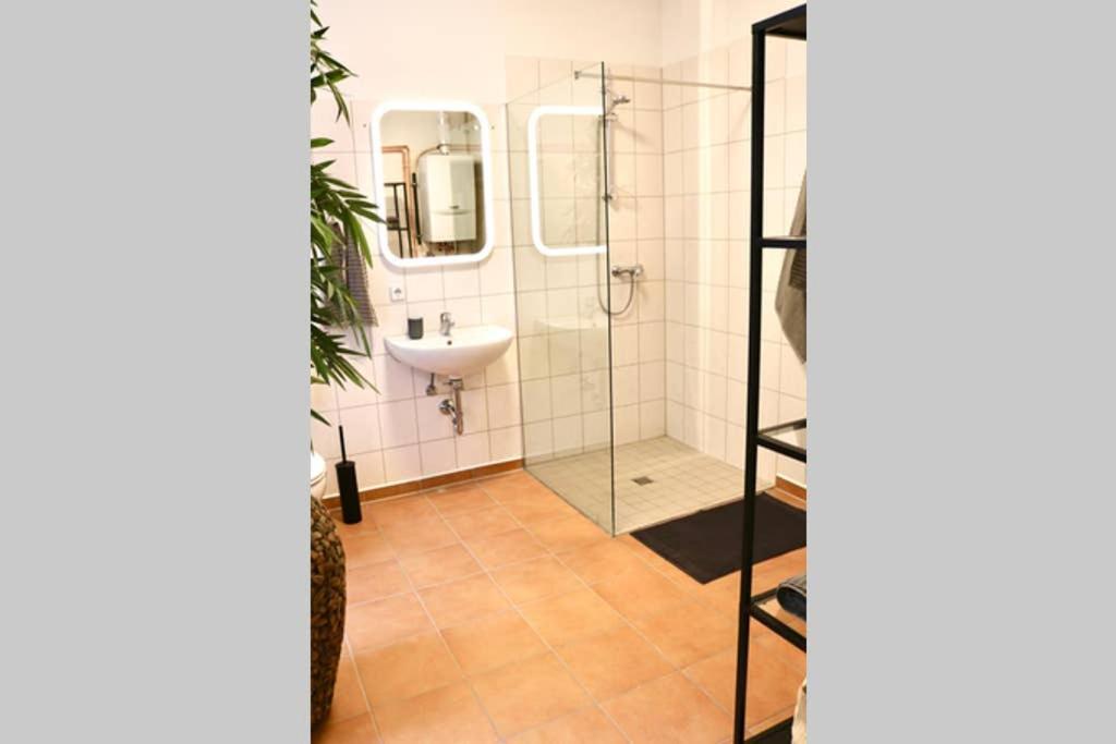 Villa Rumpel Aus Alt Mach Neu Beeskow Exteriör bild