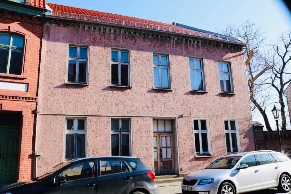 Villa Rumpel Aus Alt Mach Neu Beeskow Exteriör bild